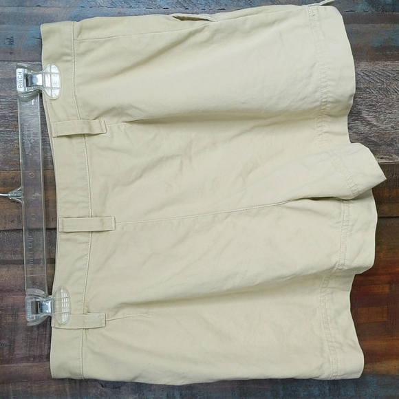 Abercrombie & Fitch Khaki Chino Shorts w/ Side Zipper - 12 - Picture 3 of 4
